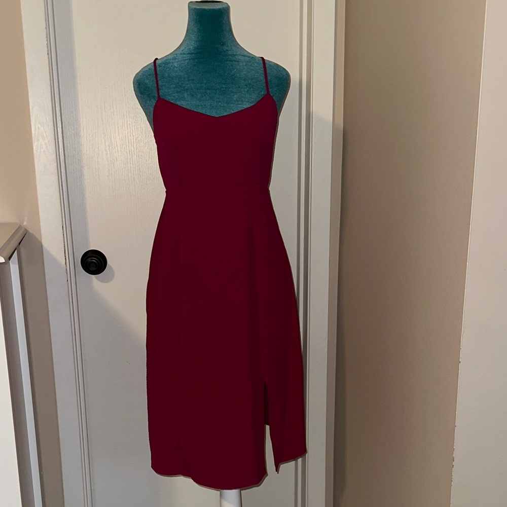 Gilli Burgundy Spaghetti Strap Midi Dress